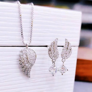 Silver set of Angel Wing design Earrings & Pendant